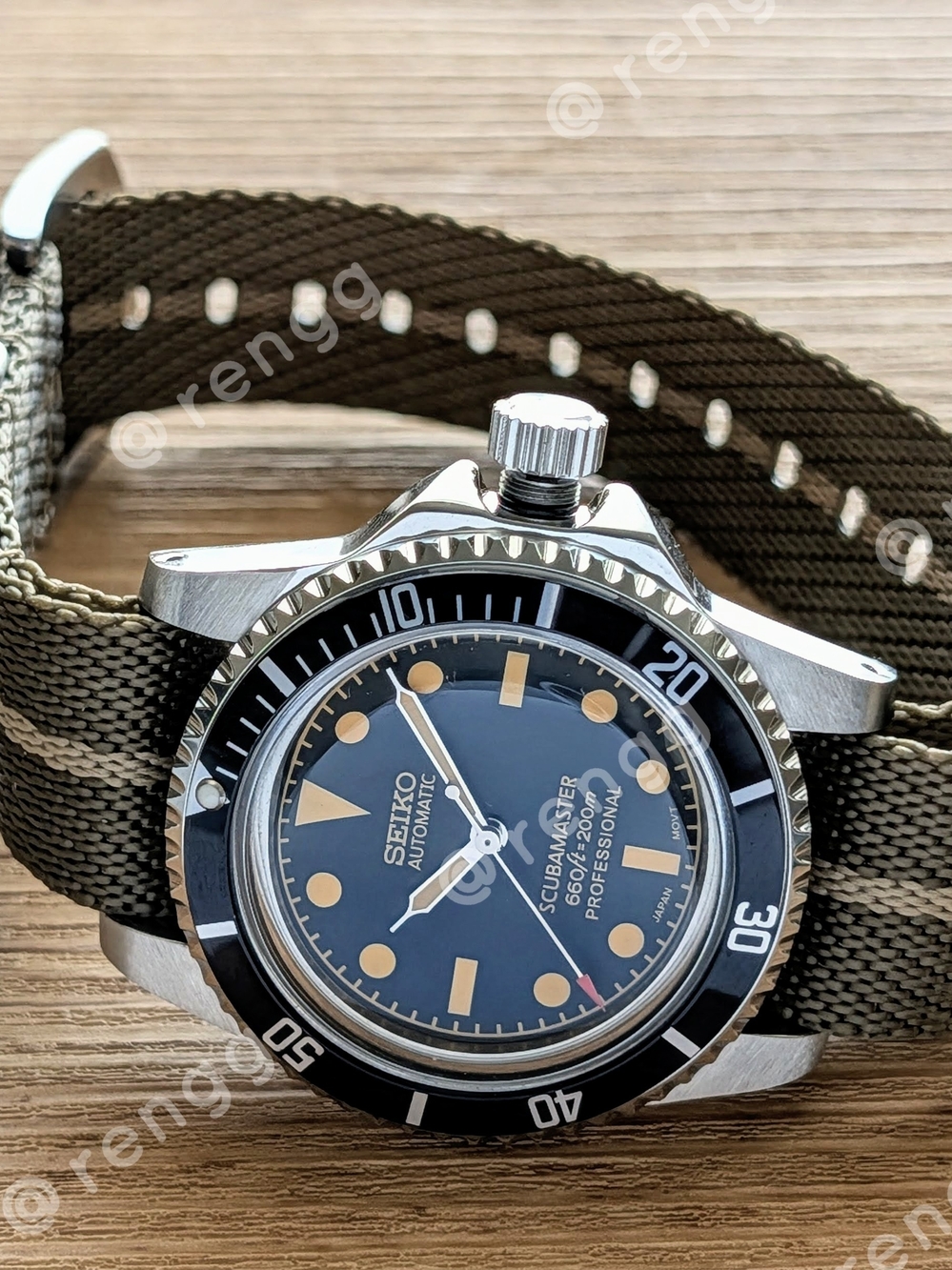 Seiko Scubamaster Diver Mod Watch Black Dial Olive Strap 40mm Smooth Second